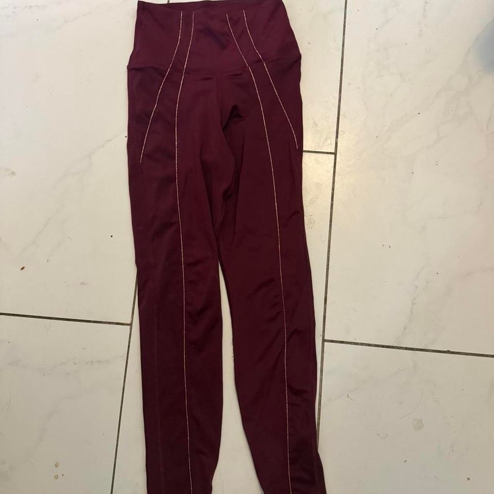 Nike Yoga Dri-FIT High Waisted Leggings Burgundy White Piping Womens XS